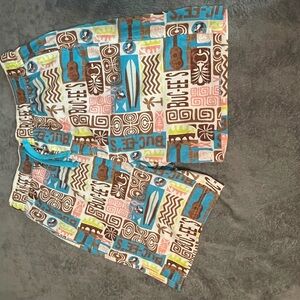 Stylish Men's Patterned Athletic Shorts